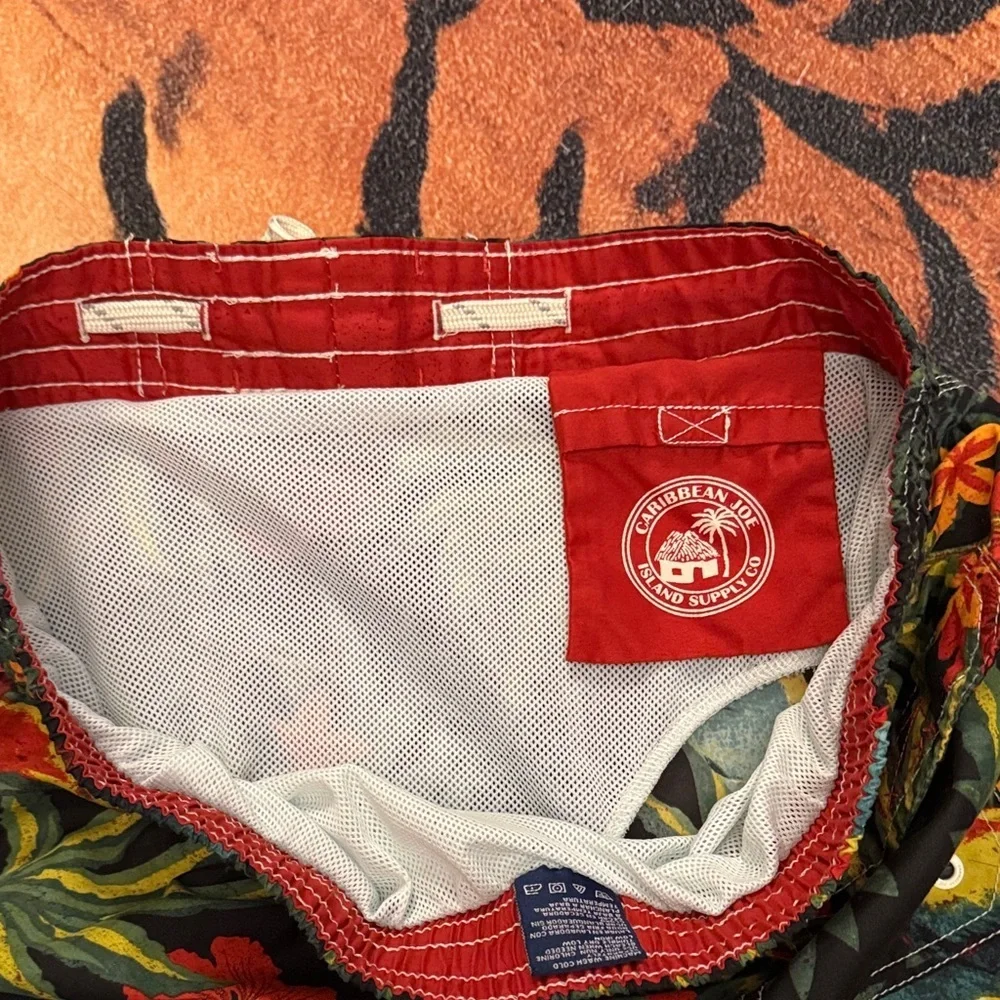 Tropical Parrot Print swim trunks